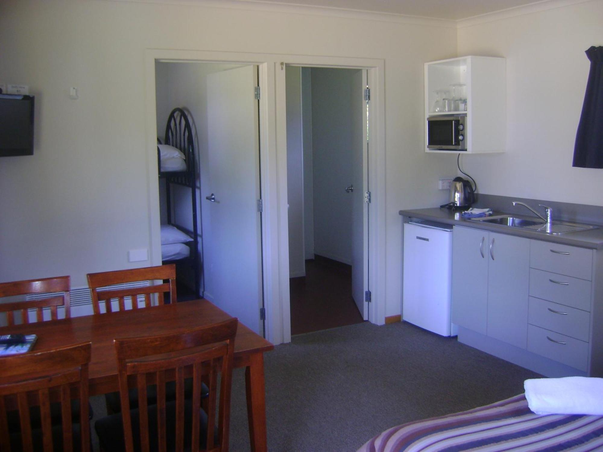 Catlins Newhaven Holiday Park Owaka Pokój zdjęcie