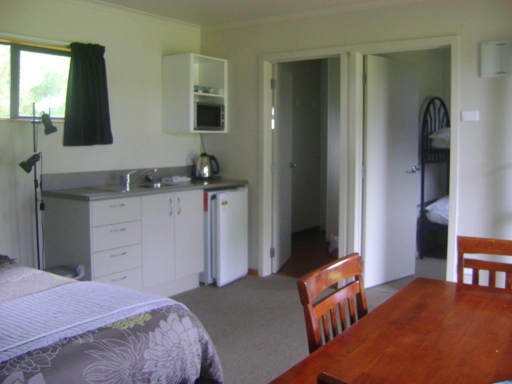 Catlins Newhaven Holiday Park Owaka Pokój zdjęcie